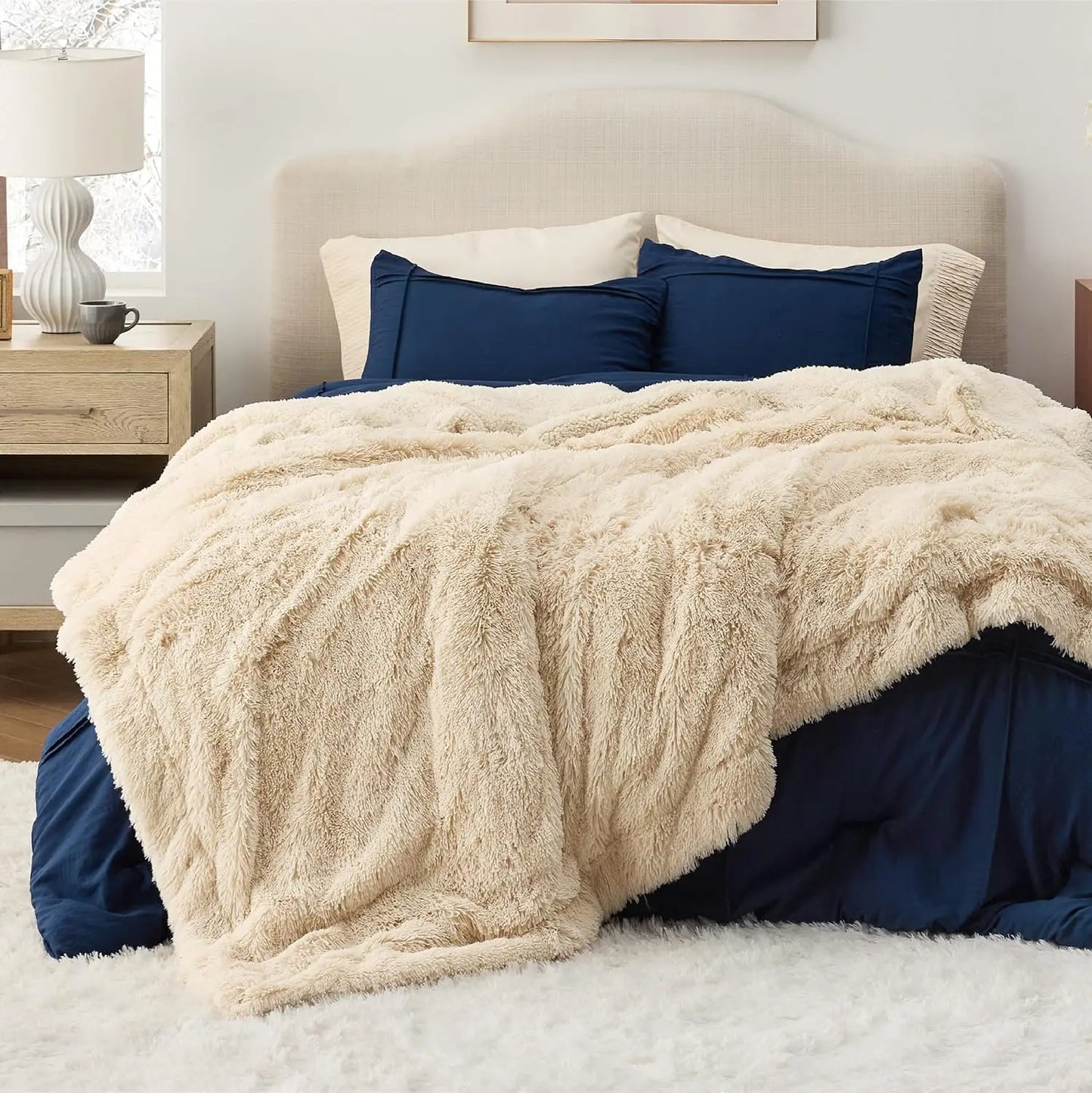 Bedsure Soft Fuzzy Faux Fur Throw Blanket,