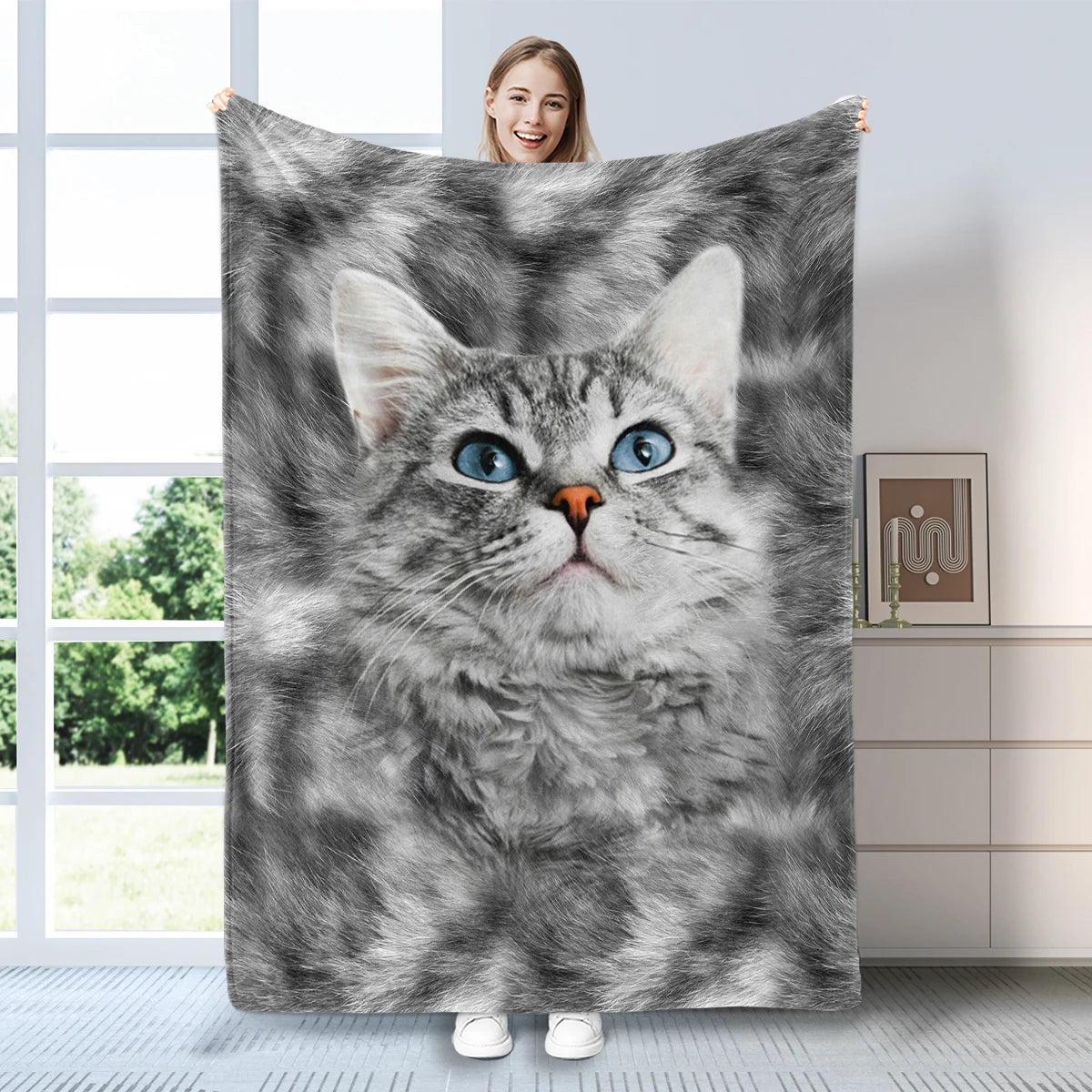 Cute Gray Cat with Thick Hair Printed Flannel Throw Blanket